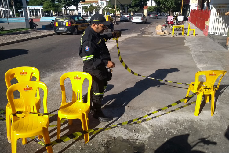 Brumado: SMTT e Seinfra notificam bares e lanchonetes por uso indevido e obstrução do solo