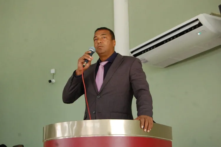 Vereador sugere abertura de CPI para apurar irregularidades do prefeito de Caculé