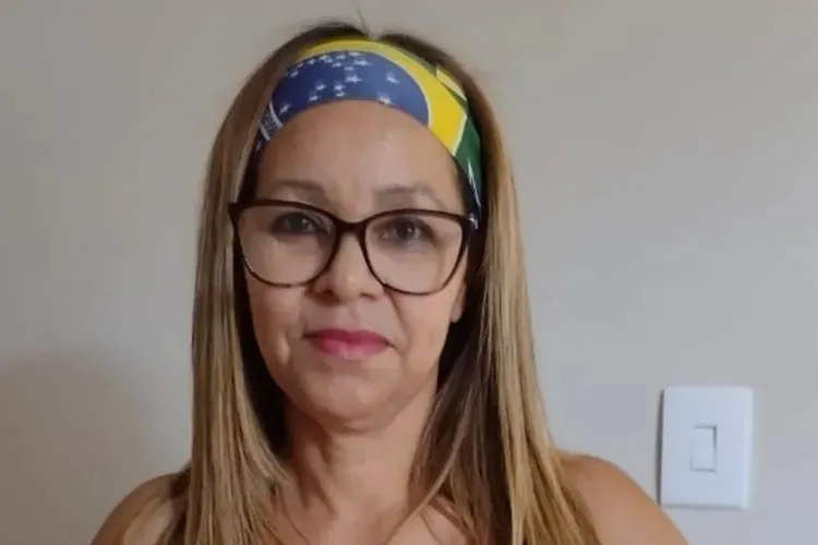 Filha faz novo apelo para encontrar mãe, deficiente auditiva, desaparecida em Brumado