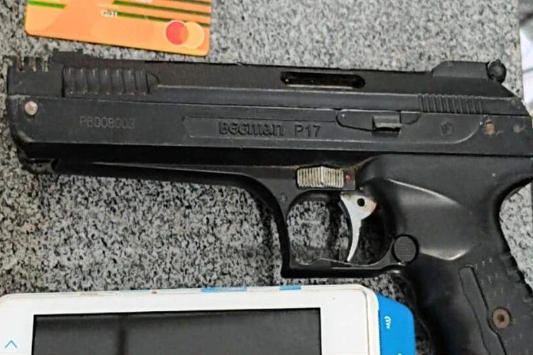 Suspeitos de prática de comércio ilegal de combustível são presos em Vitória da Conquista