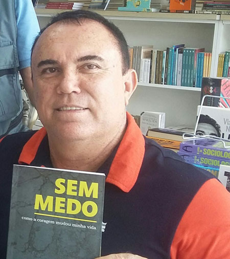 Salvador Miranda inspira motivação aos leitores com o lançamento do livro 'Sem Medo'