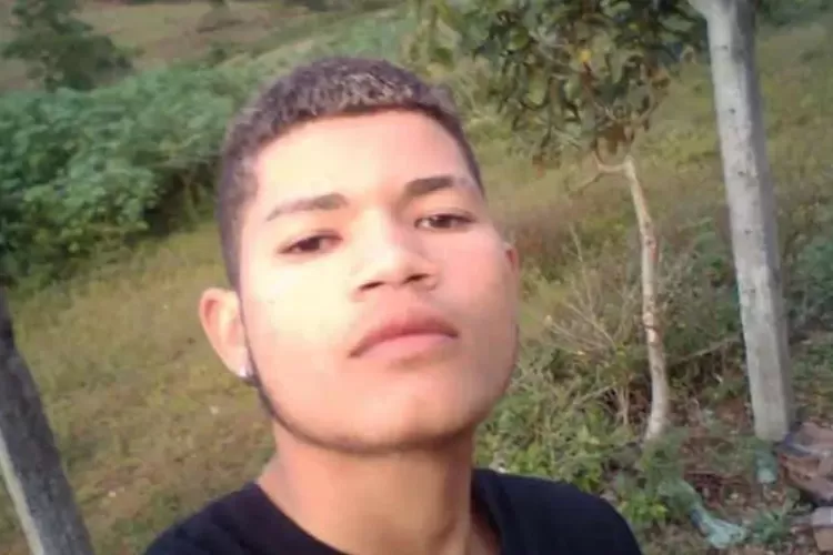 Indígena de 17 anos é morto a tiros em Pau Brasil