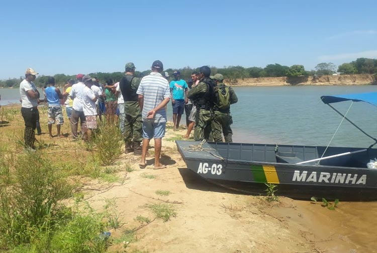 Bom Jesus da Lapa: Quatro pessoas da mesma família somem após entrarem no Rio São Francisco