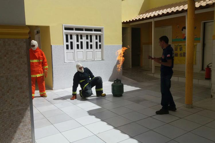 Brumado: Bombeiro dá dicas de segurança em caso de vazamento de gás e fogo no botijão de gás