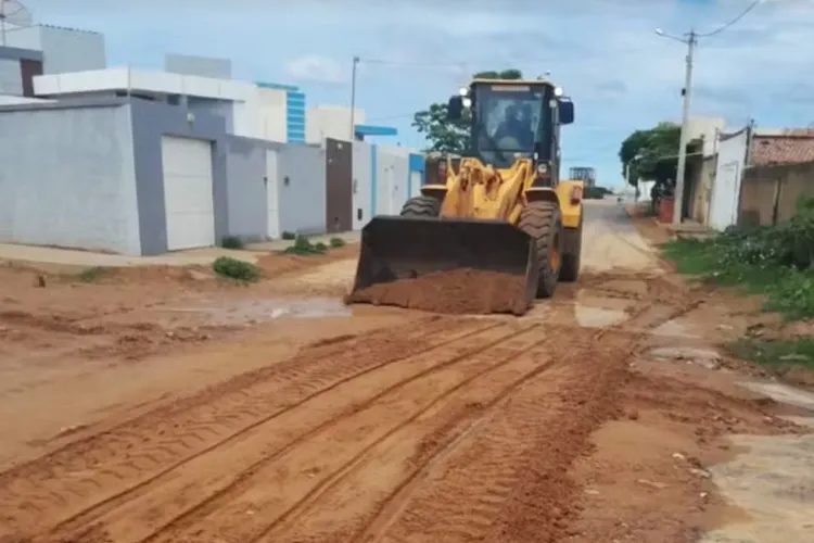 Guanambi registra 250 mm de chuvas e reestruturação das ruas são intensificadas