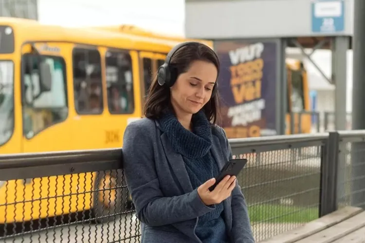 Bíblia completa em áudio é lançada pelas Testemunhas de Jeová