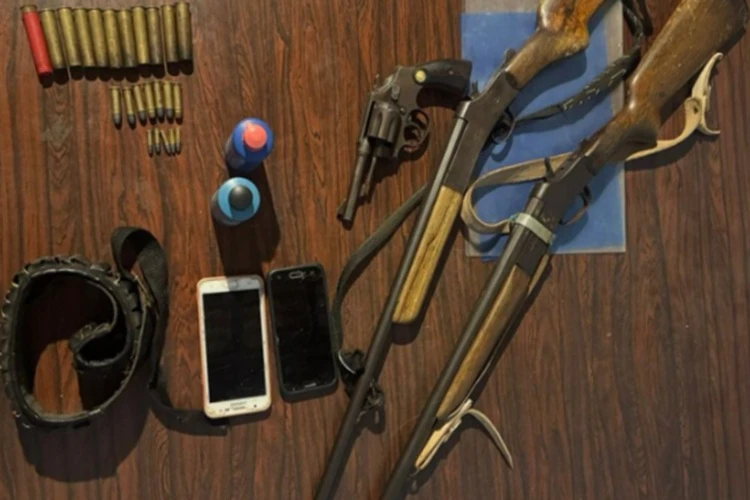 Indivíduos são presos por porte ilegal de armas de fogo na zona rural de Boquira