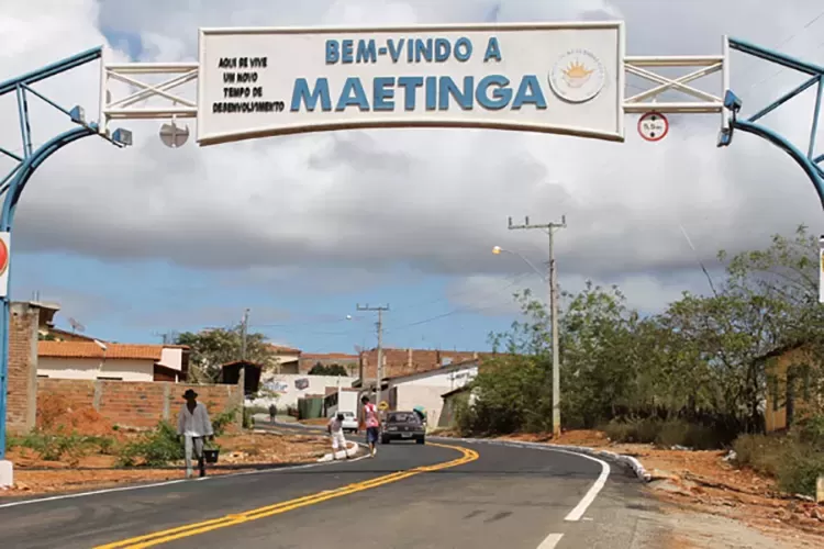 Ainda sem reajuste no piso salarial, professores de Maetinga podem deflagrar greve