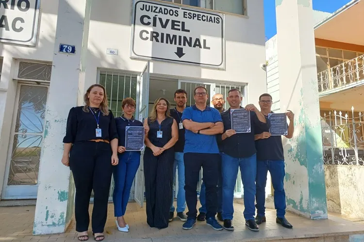 Brumado: Servidores divulgam carta aberta à população e usuários do Poder Judiciário