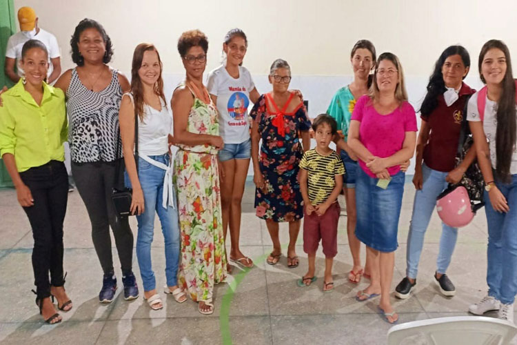 Brumado: Uneb realiza oficina de arteterapia no Bairro Urbis II