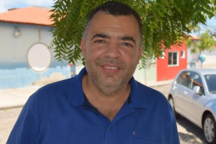 TCM manda prefeito de Livramento de Nossa Senhora pagar multa por excesso de velocidade