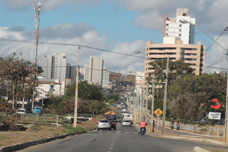 Prefeitura de Vitória da Conquista suspende obrigatoriedade do uso de máscara em locais fechados