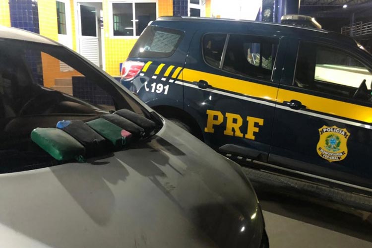 Vitória da Conquista: PRF apreende cocaína escondida em porta de carro na BR-116