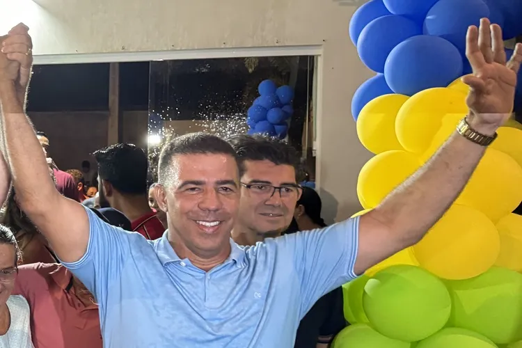 'O trabalho vai continuar', diz Fernando Santos ao lançar pré-candidatura em Dom Basílio
