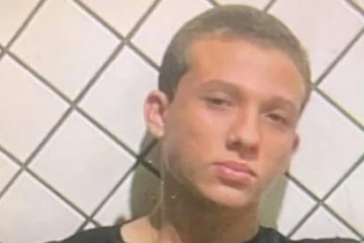 Acusado de invadir residência e matar adolescente segue foragido em Caculé