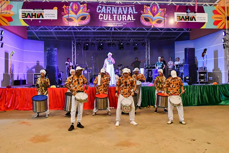 Primeiro Carnaval Cultural é realizado na cidade de Caculé