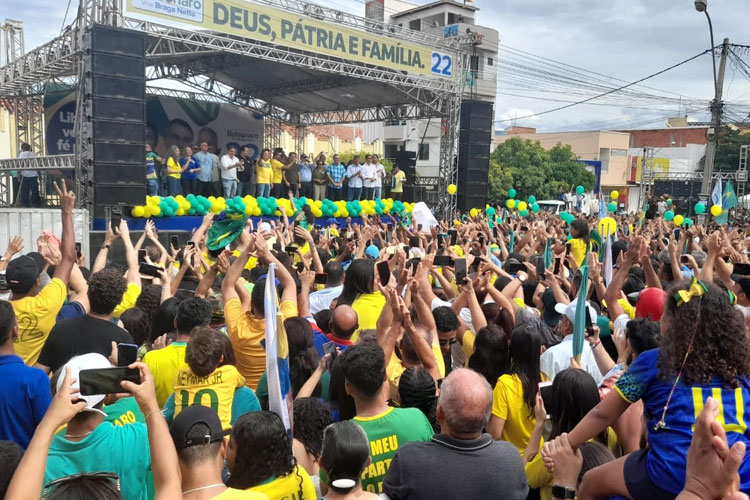 Guanambi: Jair Bolsonaro pontua diferenças entre o seu governo e o do PT