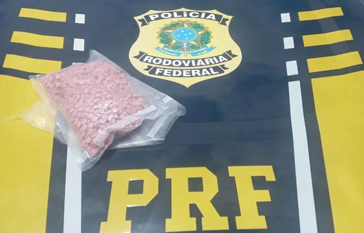 Maracás: Motorista é preso com mais de 1,7 mil comprimidos de ecstasy na BR-330