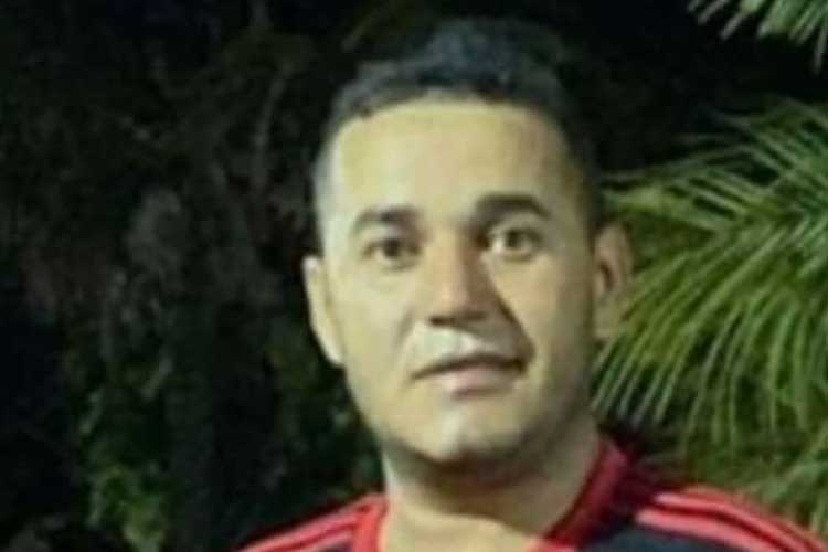 Homem de 38 anos morre afogado em passeio de barco em Condeúba