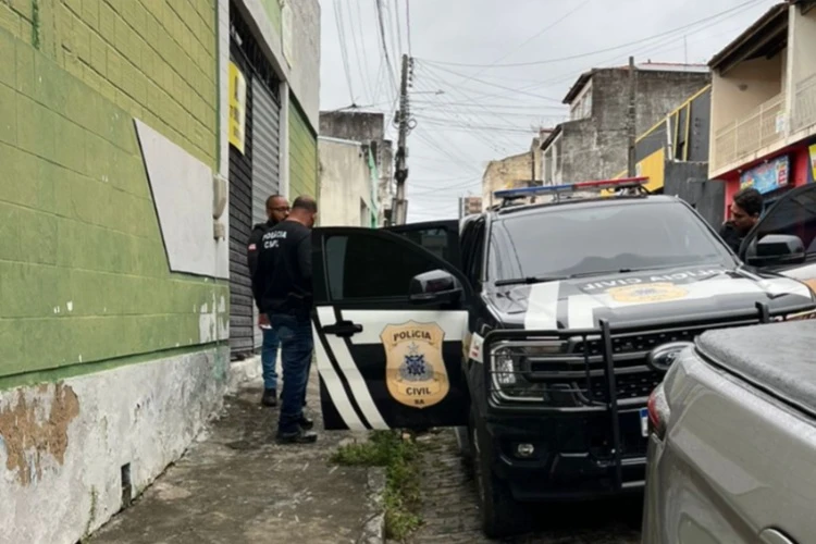 Pai é procurado após suspeita de atirar sete vezes no filho de 14 anos em Itapetinga