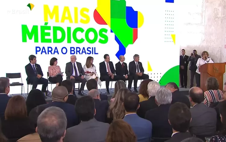 Novo Mais Médicos tem incentivo para atender cidades mais vulneráveis