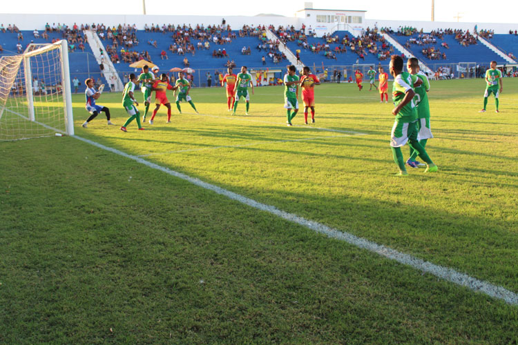 Itororó e Brumado decidem permanência no Intermunicipal de Futebol 2018