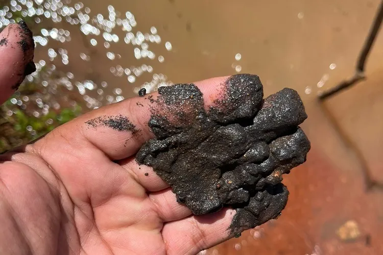 Aparecimento de borra preta na Barragem de Ceraíma preocupa população de Guanambi