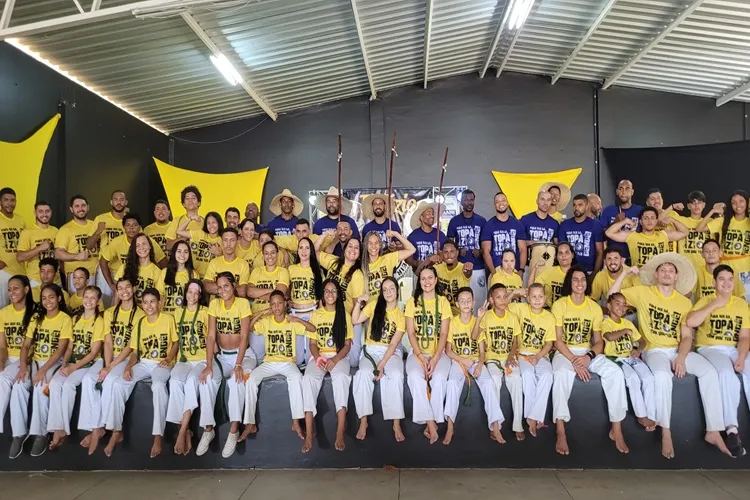 Academia Topázio realiza encontro anual de capoeira em Brumado