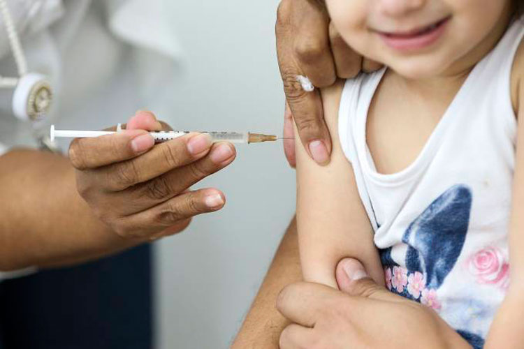 97% dos brasileiros apoiam a vacinação infantil