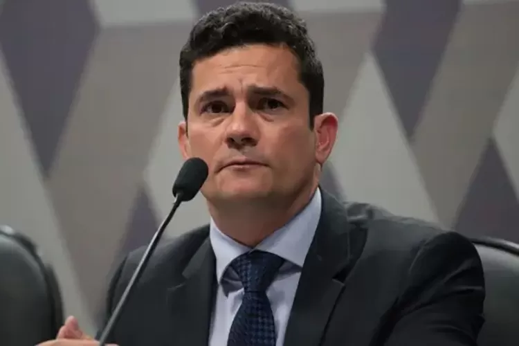 PGR pede condenação de Sérgio Moro à prisão por calúnia contra Gilmar Mendes