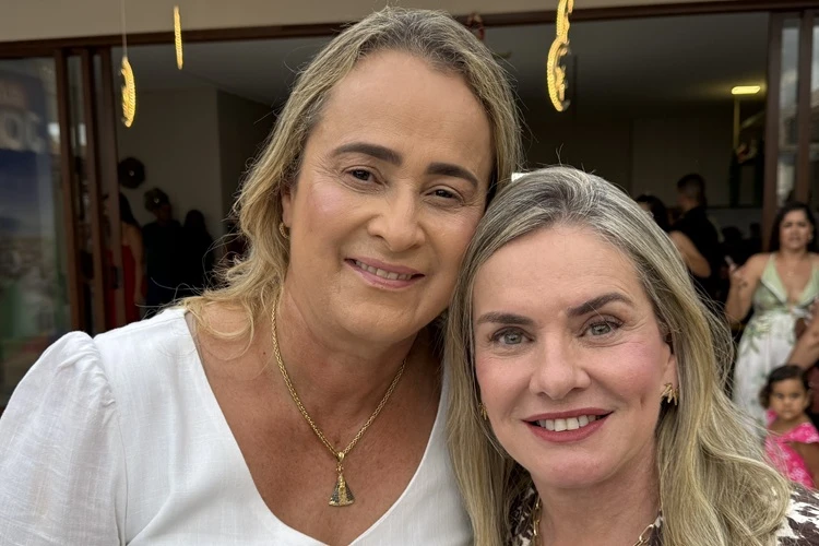 Ivana Bastos exalta mandato de Joanina Sampaio em Livramento de Nossa Senhora