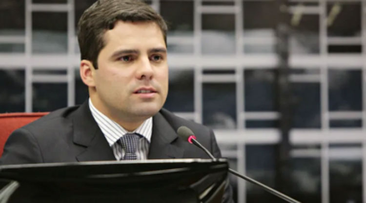 Jurista baiano ganha força para sucessão de Ricardo Lewandowski no STF