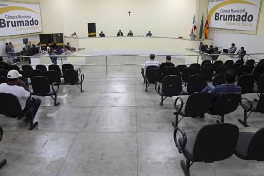 Câmara de Brumado realizará duas sessões extraordinárias para votação de projetos