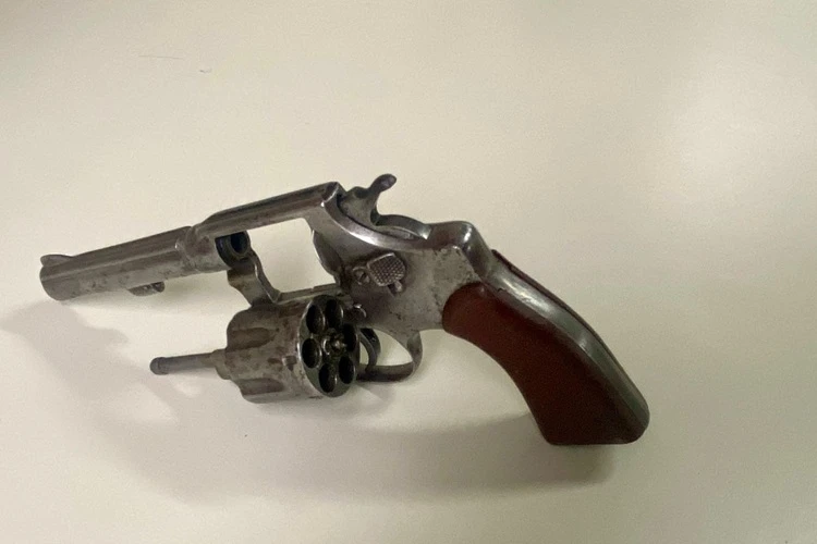 94ª CIPM prende homem por porte ilegal de arma de fogo em Caetité