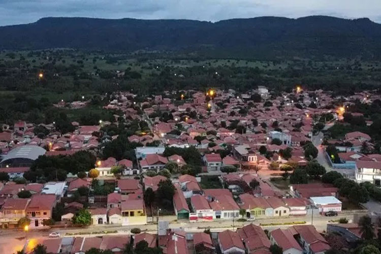 Covid-19: Prefeitura de Serra Dourada proíbe festas juninas e estabelece toque de recolher