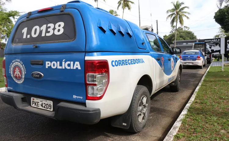 Delegado e policiais civis são presos em operação contra o tráfico de drogas na Bahia
