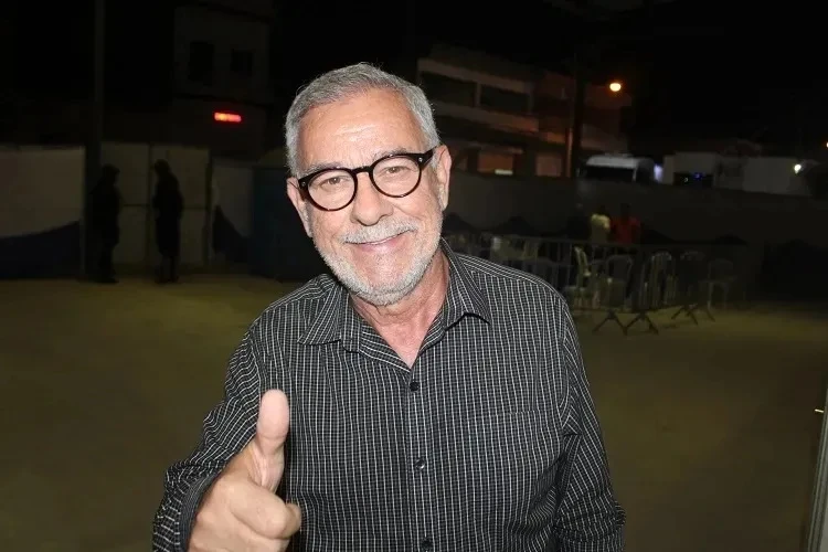 Waldenor Pereira defende implantação de Hospital Regional em Brumado