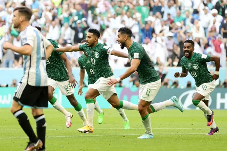 Arábia Saudita surpreende e vence Argentina de virada em estreia na Copa do Mundo