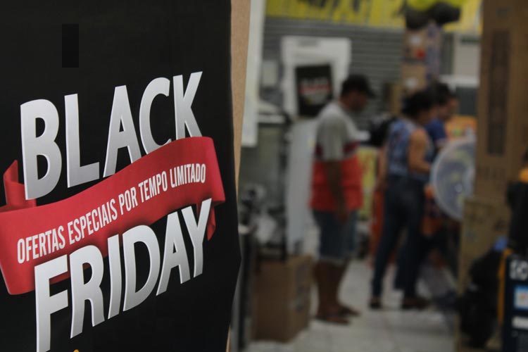 Black Friday atraiu consumidores e aquece a economia no comércio de Brumado