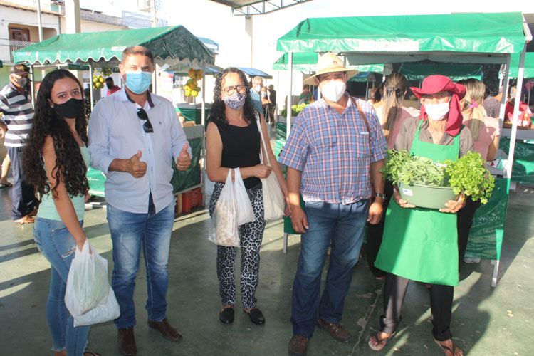 Produção da agricultura familiar é inserida no kit da alimentação escolar em Malhada de Pedras