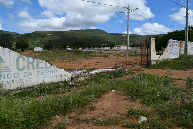 Invasores danificam Parque de Exposições e quase impedem realização da ExpoBrumado