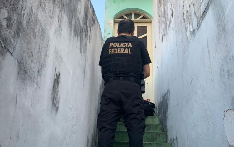 Operação da PF contra fraudes a benefícios previdenciários cumpre mandados de busca em Salvador e Camaçari