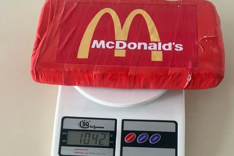 78ª CIPM encontra cocaína em embalagem do McDonald’s em Vitória da Conquista