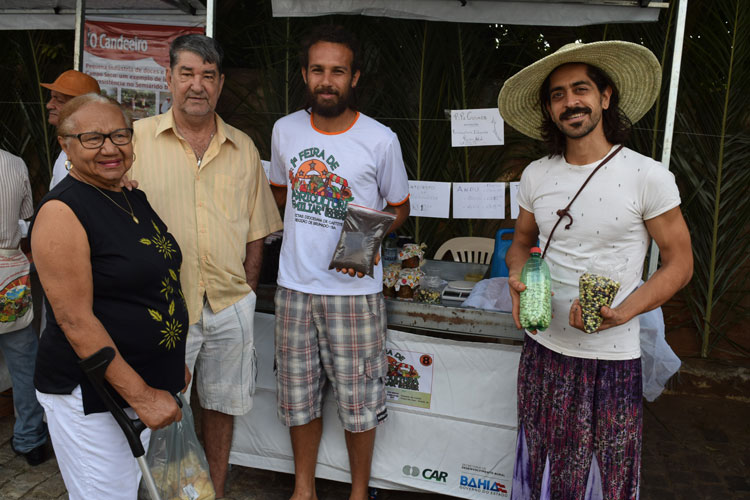 I Feira de Agricultura Familiar e Economia Solidária é realizada em Brumado