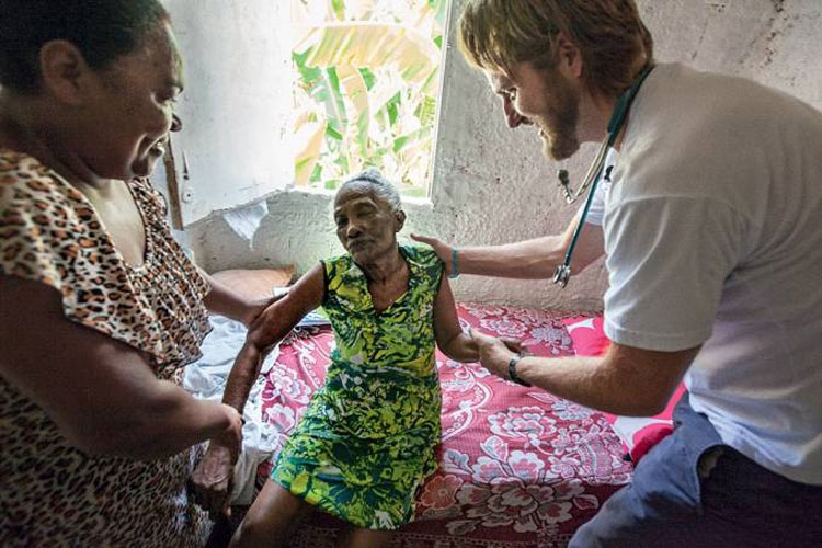 Mais Médicos: 85% das vagas sem inscritos em programa ficam no Norte e Nordeste