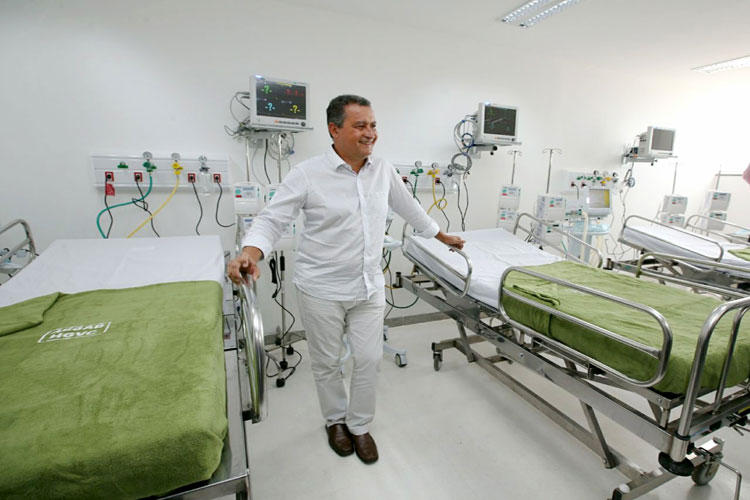 Rui Costa entrega nova emergência no Hospital Geral de Vitória da Conquista