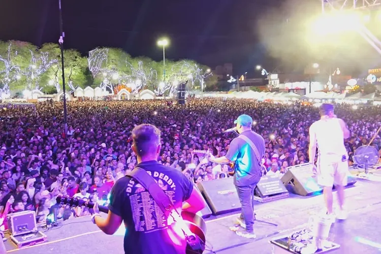 45 mil pessoas curtiram a primeira noite do Festival da Virada em Guanambi
