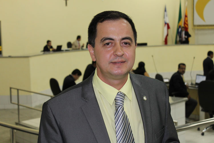 Juiz Genivaldo Guimarães fala sobre a gravidade da situação carcerária em Brumado
