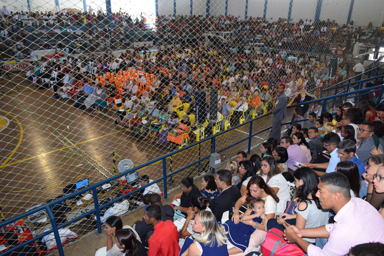 Congresso das Testemunhas de Jeová reúne mais de 2400 pessoas em Brumado
