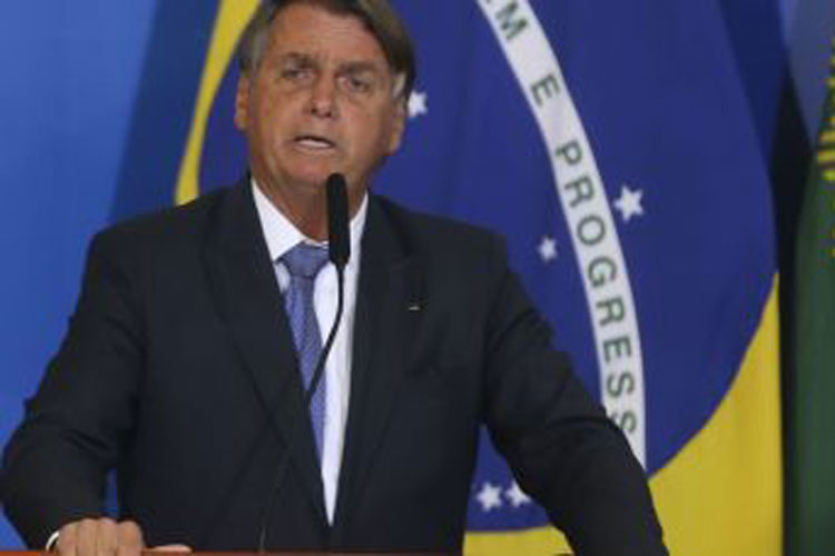 Jair Bolsonaro: Renda como ex-presidente deve superar R$ 75 mil com nova aposentadoria